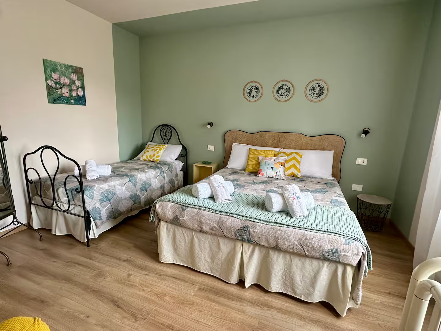 Camera familiare con letti extra al B&B Da Deki vicino Monte Grappa